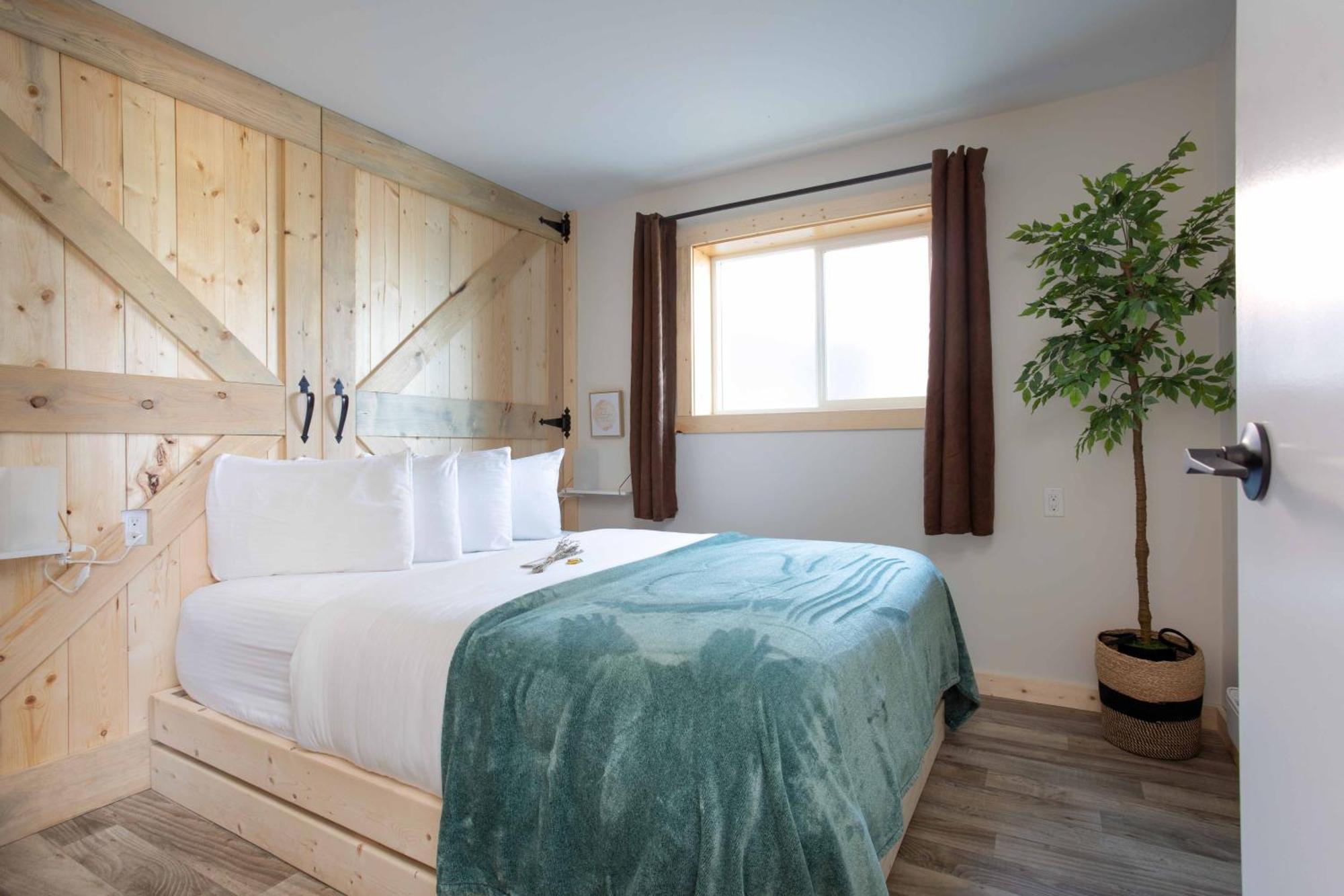 The Valley View Cabins And Event Center Creston Eksteriør billede
