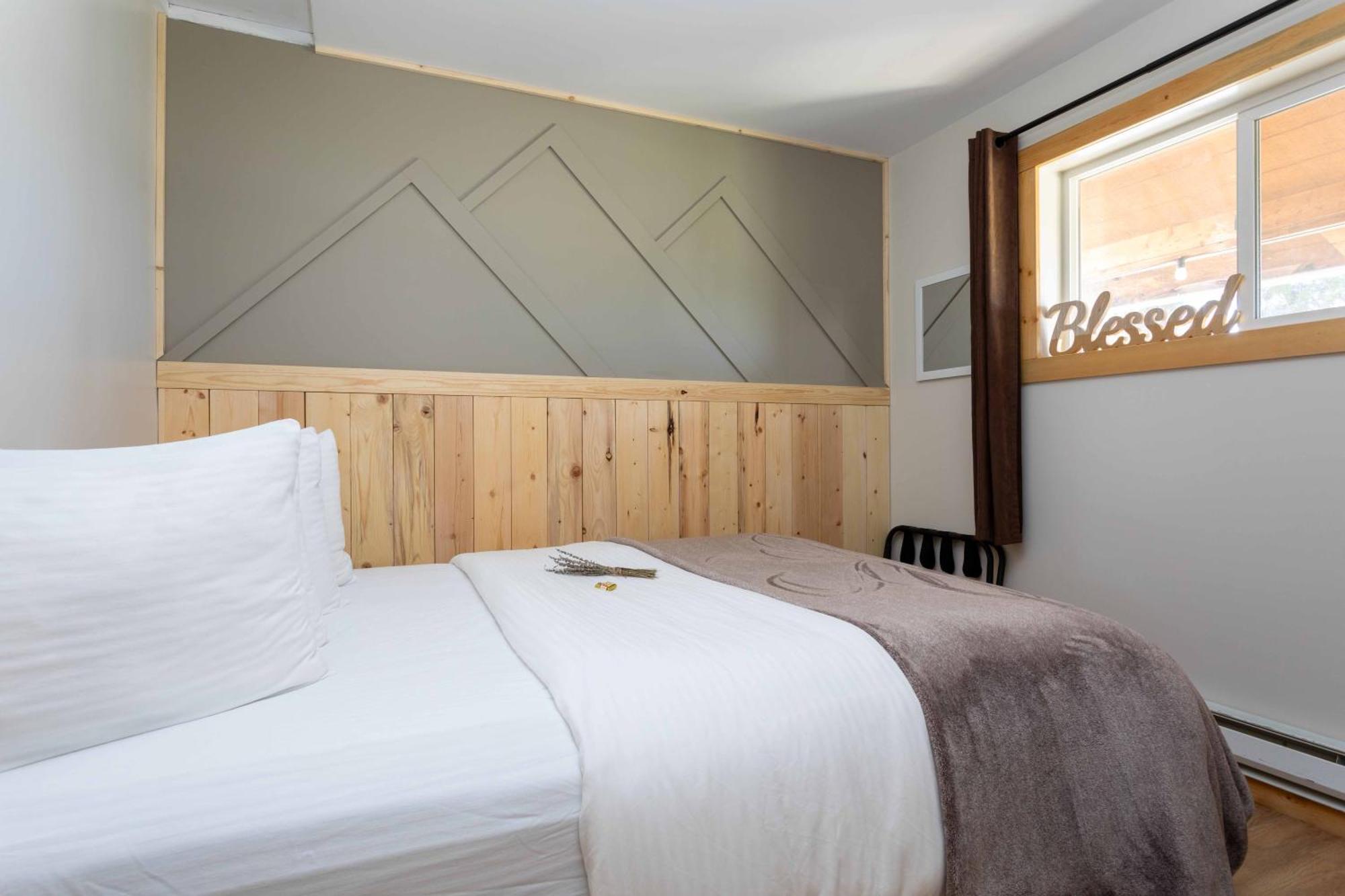 The Valley View Cabins And Event Center Creston Eksteriør billede
