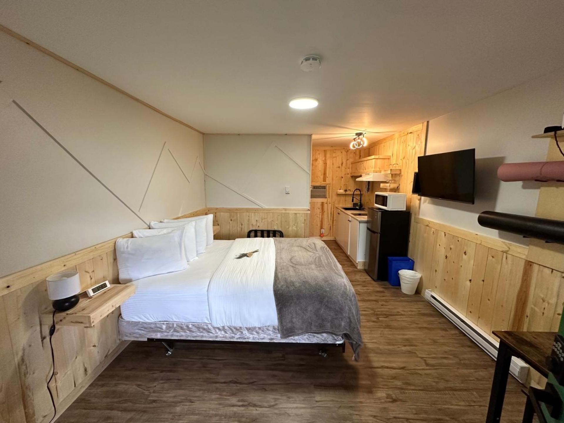 The Valley View Cabins And Event Center Creston Eksteriør billede