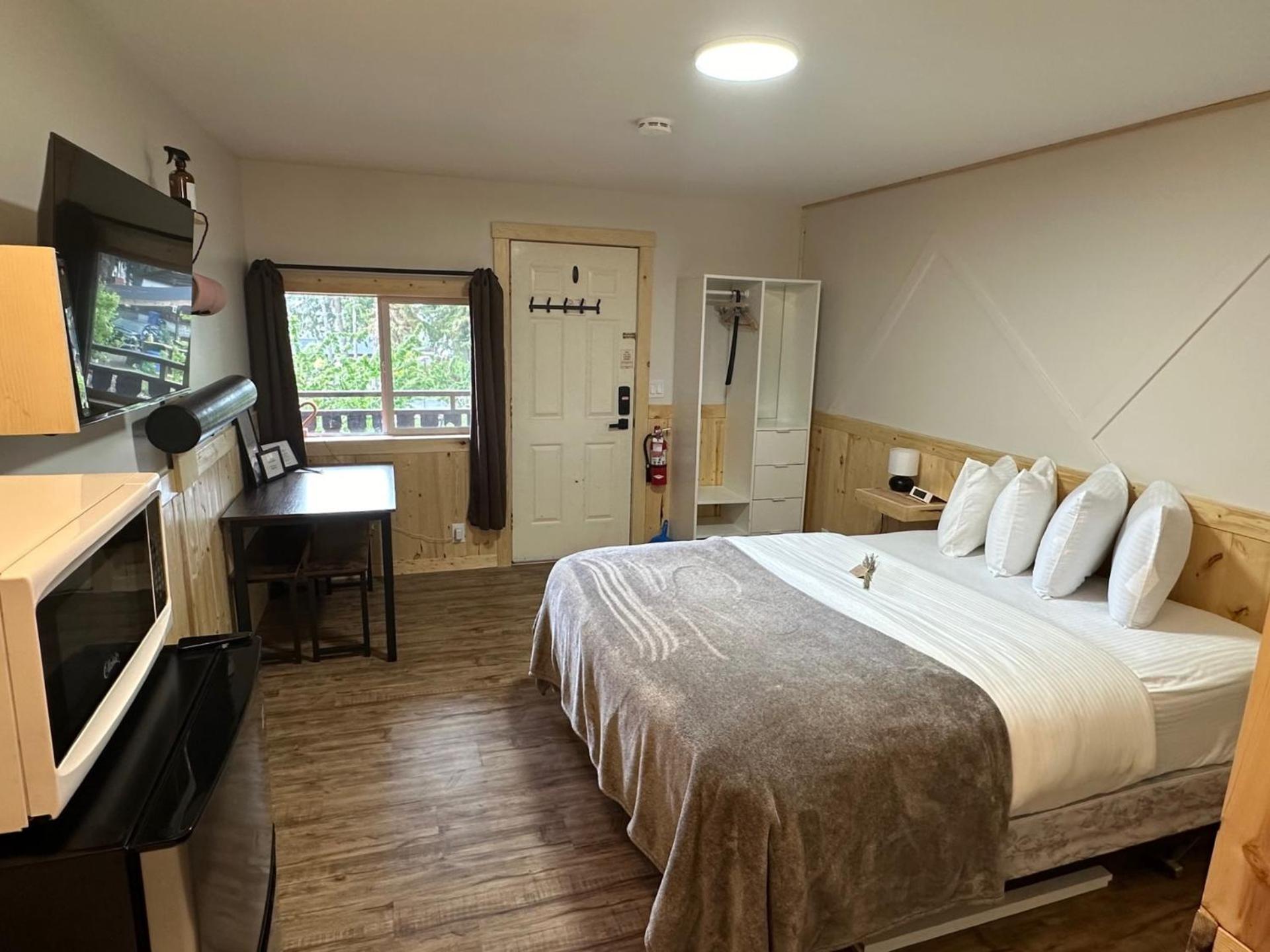 The Valley View Cabins And Event Center Creston Eksteriør billede